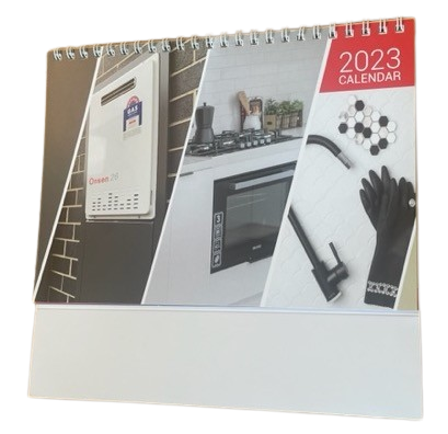 A5 desktop calendar on white tent card